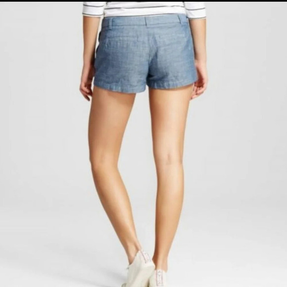 Merona Blue Chambray Denim Cotton Short Shorts Size Women's 2 - Picture 2 of 8
